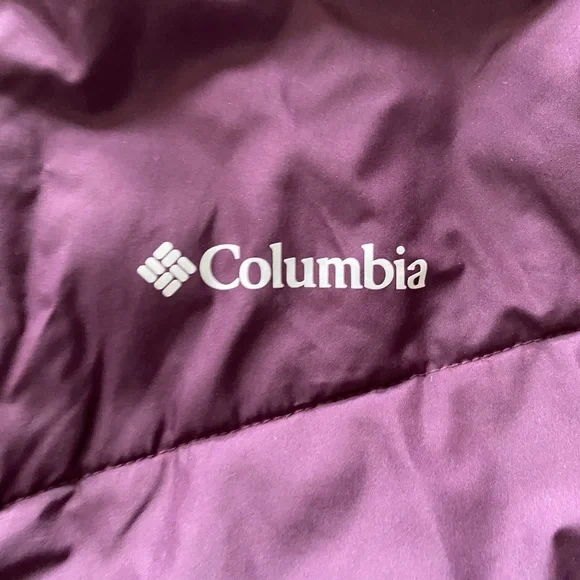 Columbia purple puffer jacket - Picture 2 of 5